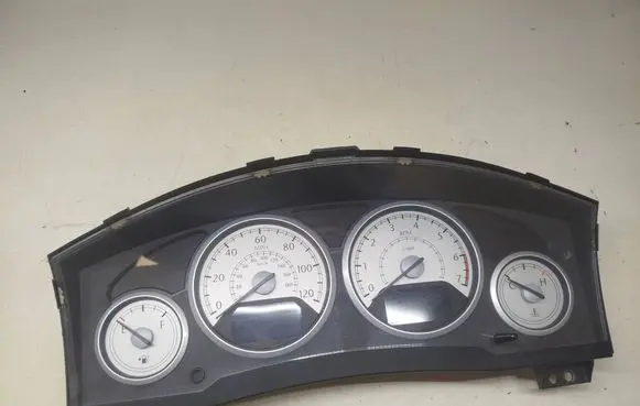 Chrysler Town u0026 Country V Speedometer (instrument cluster) P05082777AH A2C53307756