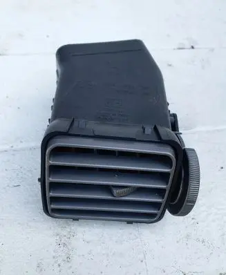 Subaru Forester SH Dashboard side air vent grill/cover trim