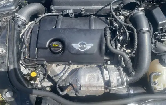 Mini One - Cooper Coupe R56 Engine N18B16A