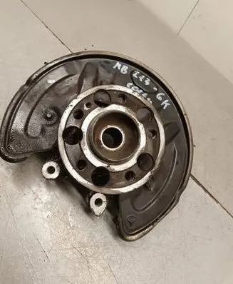 Mercedes-Benz E W213 Rear wheel hub