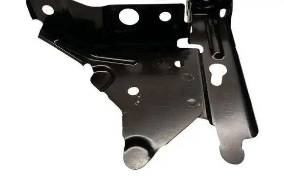 Citroen DS5 Fender mounting bracket YQ00029880