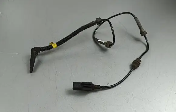 Jeep Cherokee ABS brake wheel speed sensor 68141887AC