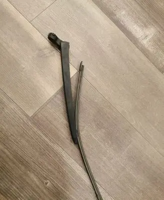Skoda Octavia Mk3 (5E) Rear wiper blade arm 5E9955707