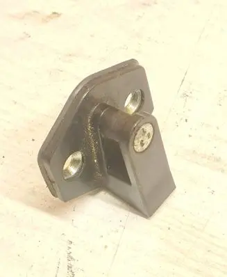 BMW 5 E39 Front door lock loop/hook striker 8176350