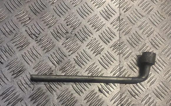 Ford S-MAX Wheel nut wrench 