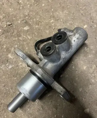 Audi A6 S6 C5 4B Master brake cylinder 1973ALTUR 6420S40