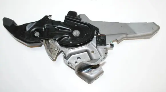 Lexus RX 450H Hand brake release handle 