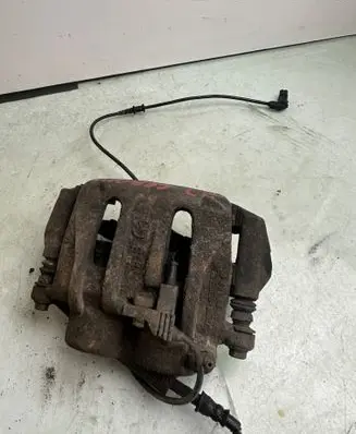 Mercedes-Benz Vito Viano W639 Front brake caliper 4545