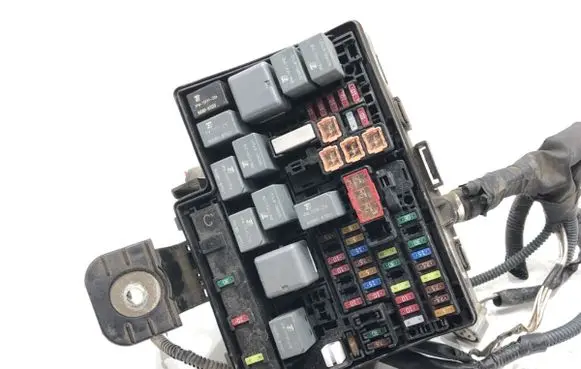 Toyota Yaris Fuse box set