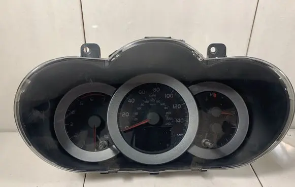 Toyota RAV 4 (XA30) Speedometer (instrument cluster) 8380042C82