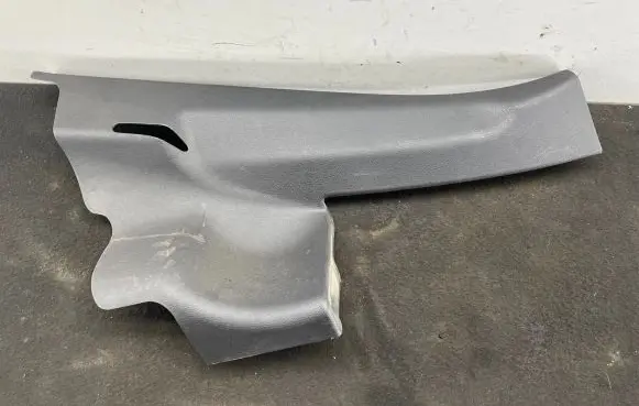 Audi Q7 4L (B) pillar trim (bottom) 4L0867768A