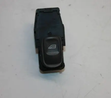 Volvo V70 Electric window control switch 9472275 01W223