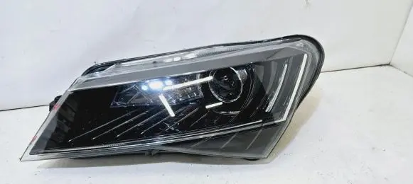 Skoda Superb B8 (3V) Headlight/headlamp 3V1941015B