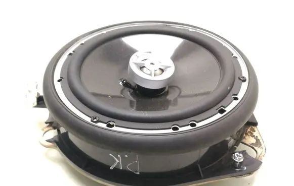 Audi A4 S4 B6 8E 8H Front door speaker 8E0035411 GTO6527