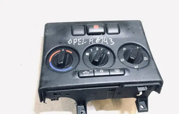 Opel Zafira A Climate control unit 90559839 024420732