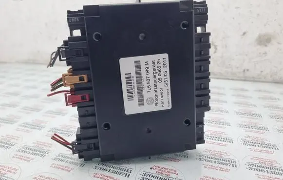 Volkswagen Touareg I Comfort/convenience module 7L6937049M