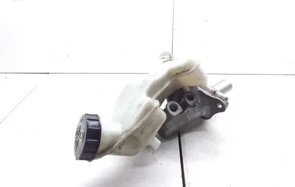 Ford Fiesta Master brake cylinder 03350884941 03350884931