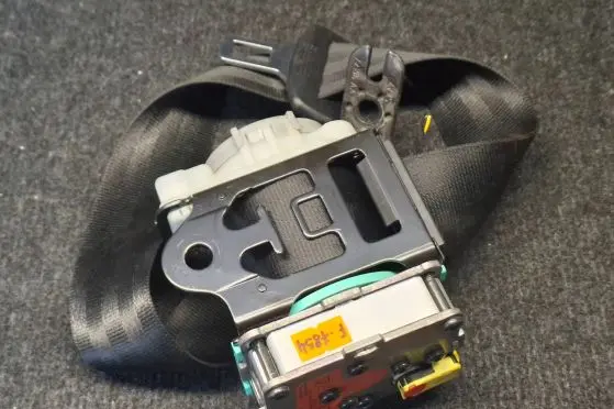 Audi A8 S8 D4 4H Rear seatbelt 4H0857805D