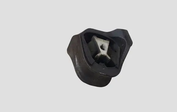 Volvo V40 Engine mount bracket 31430432
