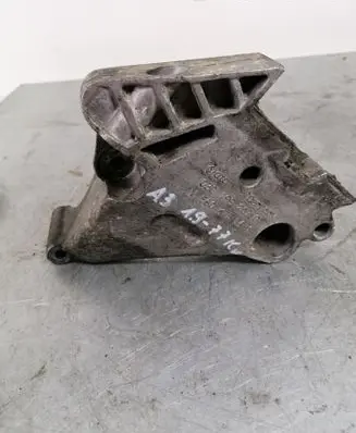 Audi A3 S3 8P Engine mounting bracket 03G199207G