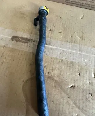 Peugeot 2008 II Breather hose/pipe 9812135680