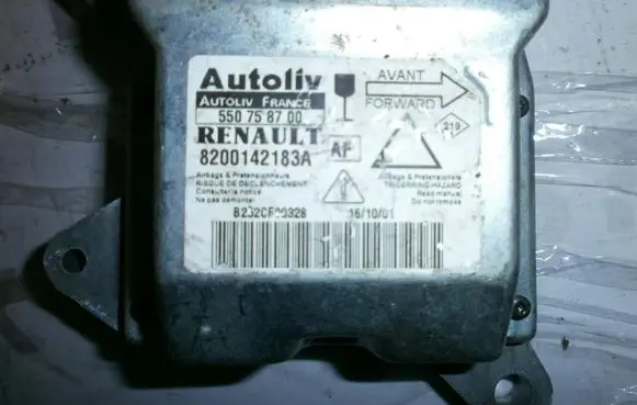 Renault Laguna II Airbag control unit/module 8200142183A 550758700