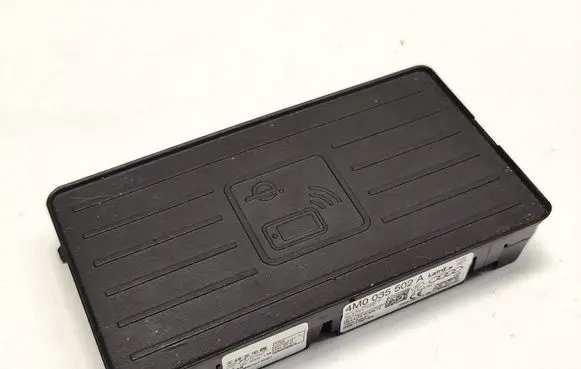 Audi Q7 4M Wireless charging module 4M0035502A 4774A18300