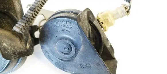 Renault Laguna II Horn signal E30055306