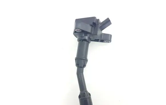 Ford Escape III High voltage ignition coil DS7G12A366BB DS7G12A366 D5E1G6Z28