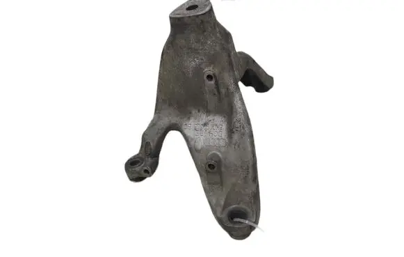 Audi A4 S4 B8 8K Engine mounting bracket 8K0199308BD