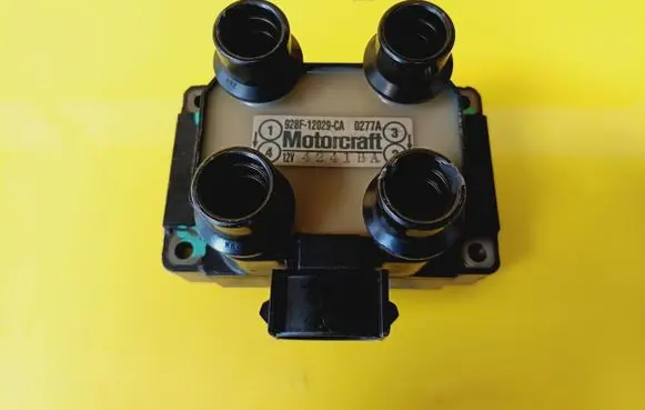 Ford Escort High voltage ignition coil 928F12029CA