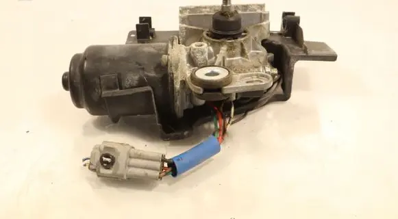 Suzuki Swift I Wiper motor WM02B120