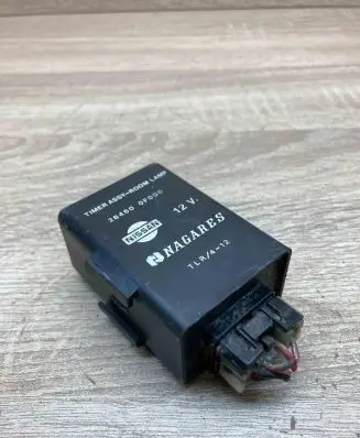 Nissan Terrano Other control units/modules 284600F000 TimerAssyRoomLamp