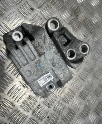Jeep Compass Engine mount bracket P68253034AB 00534160100 08620