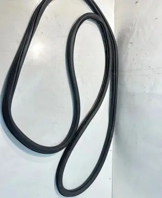 Volkswagen Golf Sportsvan Front door rubber seal