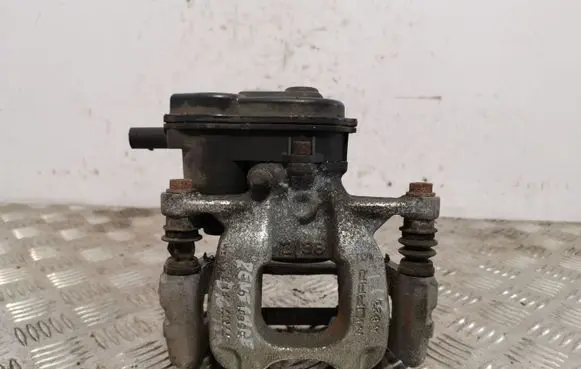 Jeep Renegade Rear brake caliper