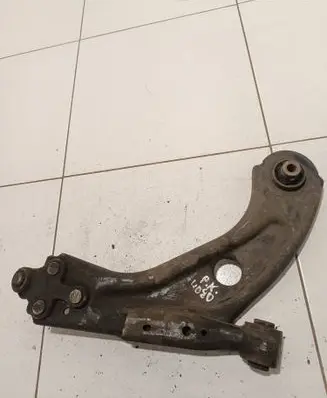 Peugeot 308 Front lower control arm/wishbone Nocode