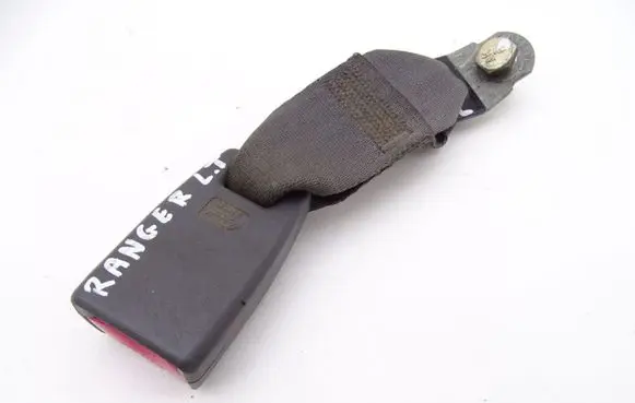 Ford Ranger Rear seatbelt buckle