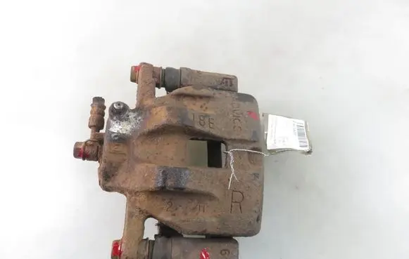Suzuki Grand Vitara II Front brake caliper 