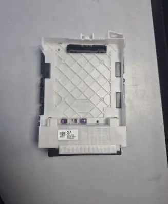 Toyota C-HR II Central body control module 8273010031 63573311