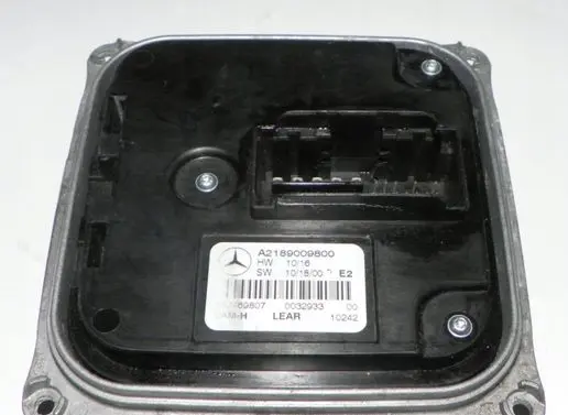 Mercedes-Benz CLS C218 X218 Headlight ballast module Xenon A2189009800