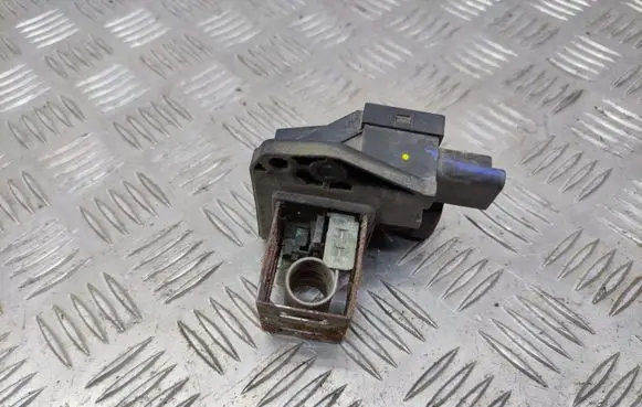 Peugeot 508 Coolant fan relay 9662872380