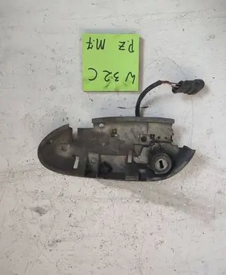 Opel Omega B1 Front door exterior handle 6526565656