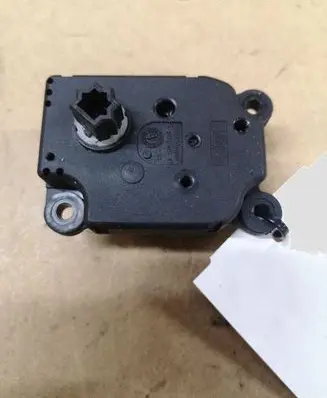 Citroen C5 Air flap motor/actuator 4PUH19E616AC 410473241