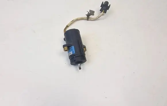 Audi A4 S4 B5 8D Accelerator pedal position sensor 028907475AL