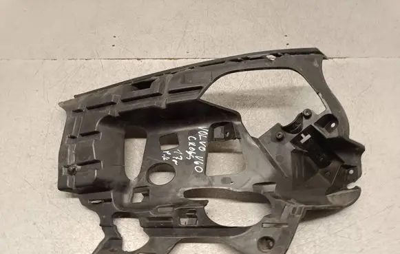 Front bumper mounting bracket