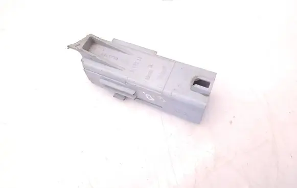 Coolant fan relay