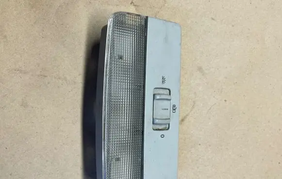 Volkswagen Transporter - Caravelle T5 Front seat light 6Q0947105F PA66MD40 0887000