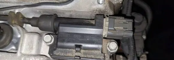 Suzuki Swift I High voltage ignition coil 83e1