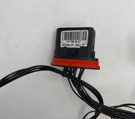 Volkswagen Touareg II Headlight/headlamp wiring loom/harness 7P1941752 1ZS010328-06 1779802AF